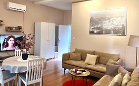 Tina'S Cosy Apartment